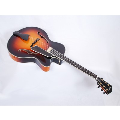 Eastman AR810CE-SB Uptown Series Solid Handcarved Spruce and Maple with Kent Armstrong Electronics - Contact us for ETA