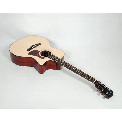 Eastman AC122-1CE Solid Sitka / Sapele Grand Auditorium with Fishman Sonitone Electronics and Gig Bag #29949