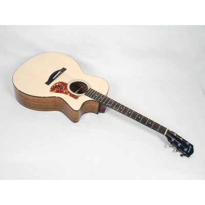 Eastman AC222CE-OV Solid Ovangkol / Spruce Grand Auditorium with Fishman Electronics and Gig Bag #51369