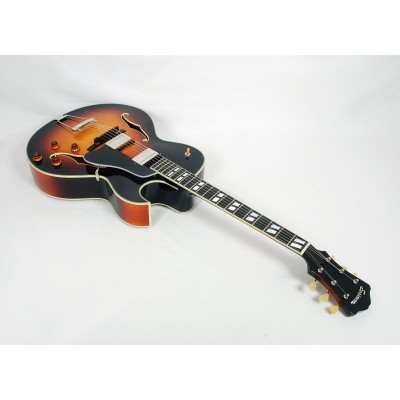 Eastman AR372CE-SB Sunburst 16" Archtop with Florentine Cutaway and Dual Humbuckers - Contact us for ETA