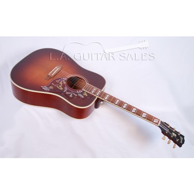 Gibson Hummingbird Vintage Mahogany Spruce Dreadnought in Burst Finish