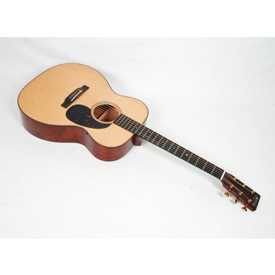 Martin 000-18 Modern Deluxe Mahogany Spruce 000 14-Fret - Contact us for ETA