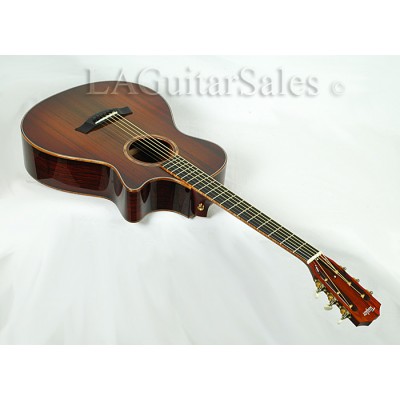 Taylor Custom 12-Fret Grand Concert (GC) Cocobolo / Sinker Redwood / Adirondack Bracing / Koa binding / Full Edgeburst 