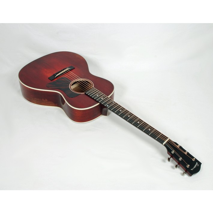 Eastman E10OOSS/V Antique Classic Varnish Finish Mahogany / Adirondack Spruce 00 - Contact us for ETA