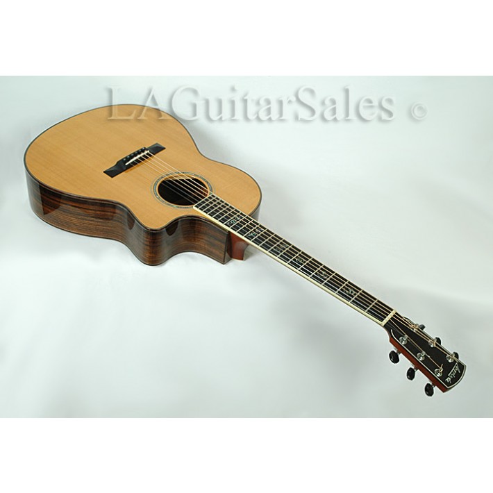 Larrivee LSV-11 - Master Grade Rosewood / Sitka / Florentine Cutaway / Short Scale