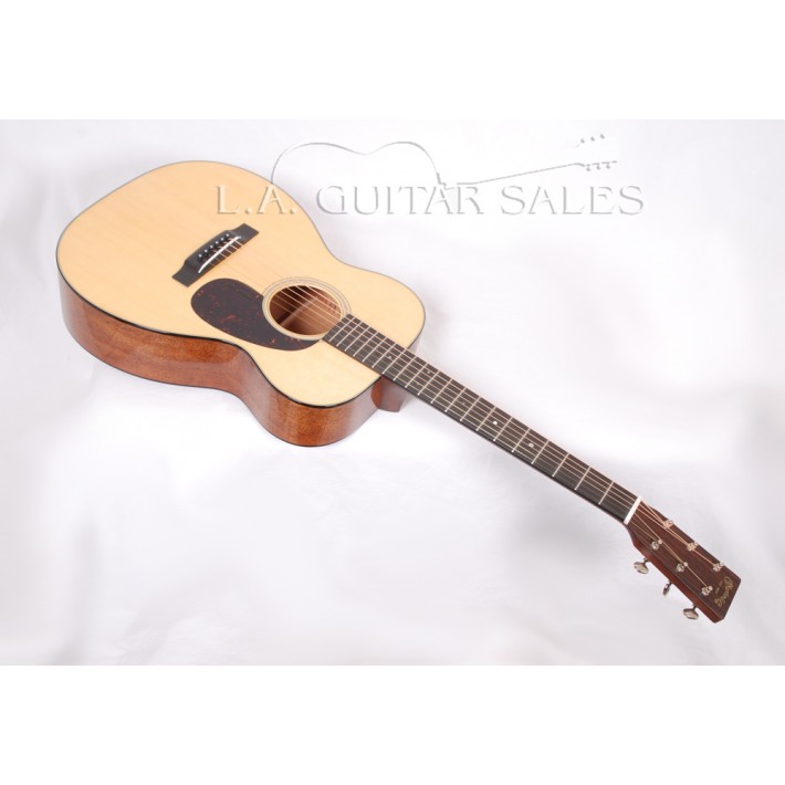 Martin 00-18V Mahogany Spruce 00 Grand Concert #42851