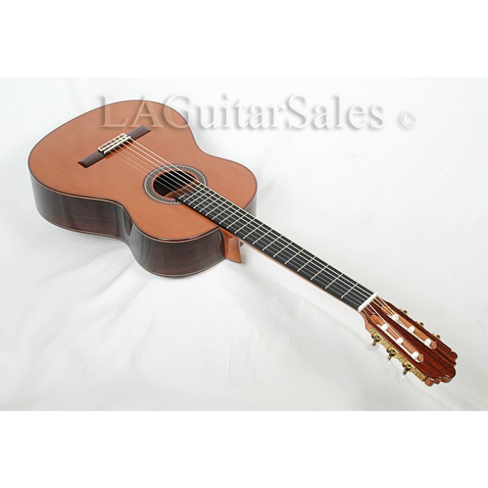 Ramirez 2NE Solid Rosewood Cedar Classical Guitar 