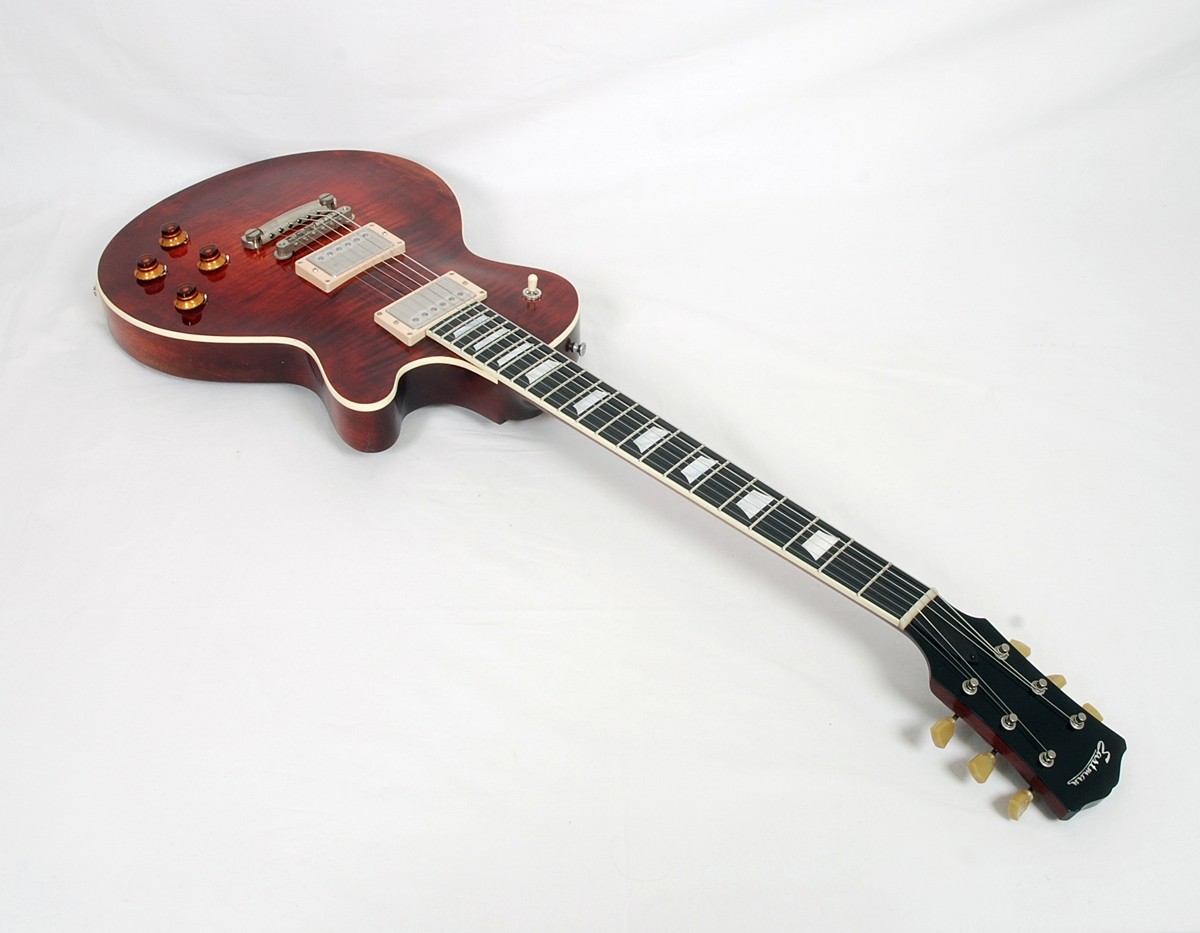 Eastman SB59/V Antique Varnish Solid Body With Case Contact us for