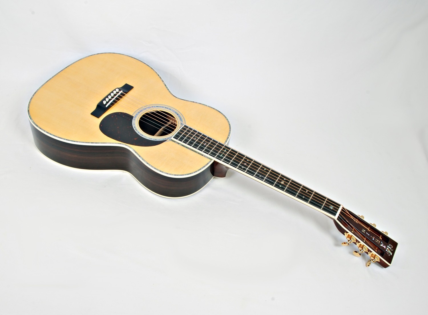 Martin Custom Size 000 42S Style 12 Fret With Case Contact us for