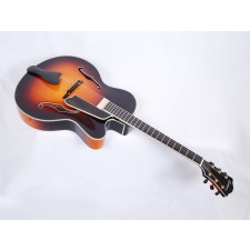 Eastman AR810CE-SB Uptown Series Solid Handcarved Spruce and Maple with Kent Armstrong Electronics - Contact us for ETA