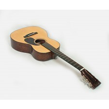 Martin Custom Shop, Size 00 18S Style Mahogany Spruce 12-Fret With Case 