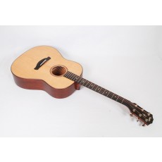 Taylor 517 Builder's Edition Torrified Bearclaw Spruce / Mahogany Slope Shoulder Dreadnought #99062